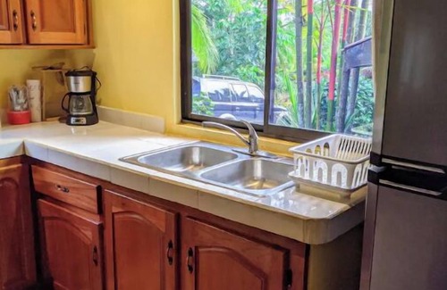 Pavones Casa | Walk to the Beach~Chill by the Pool