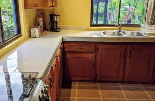 Pavones Casa | Walk to the Beach~Chill by the Pool