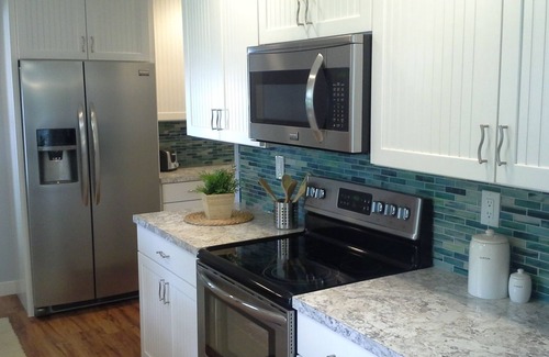 Rapid City Casa | Camina hacia el lago / banco de arena en menos de 2 minutos.