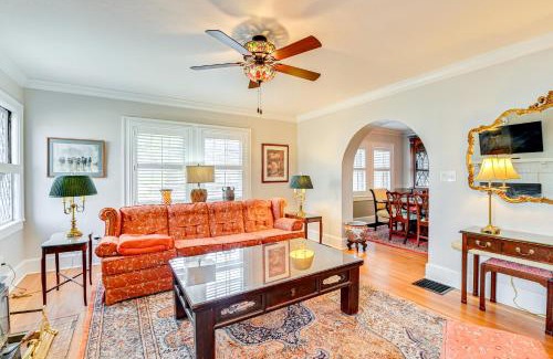 Lexington Casa | Walk to UK Campus Charming Home with Patio!