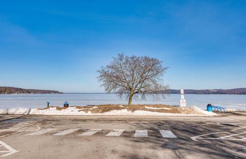 Beulah Apartamento | Walkable Beulah Apt Near Skiing and Ice Fishing!