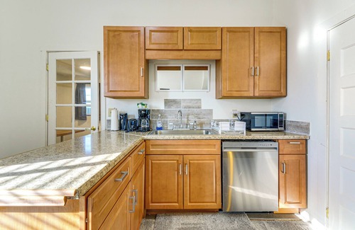 Collins Casa | Walkable Location, Fenced Yard: Wickenburg Home!