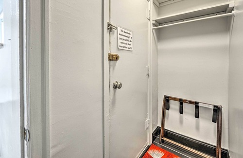 Passyunk Square Apartamento | Walkable Philly Crash Pad in Coveted Passyunk!