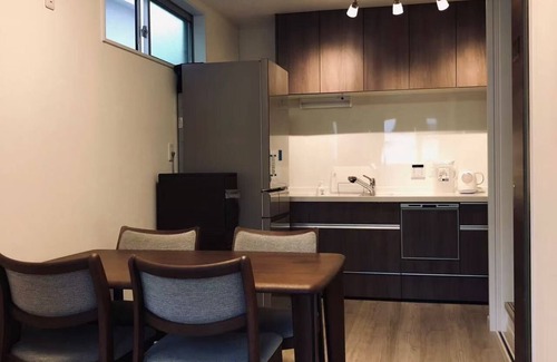Taisho-ku Casa | Walking distance from Kyocera Dome! Good access to Umeda, USJ, Namba, Shinsaibashi. 6 people + free parking. Bathroom TV, dishwasher, washing machine, dryer, bidet, air conditioner, TV, tableware, etc!