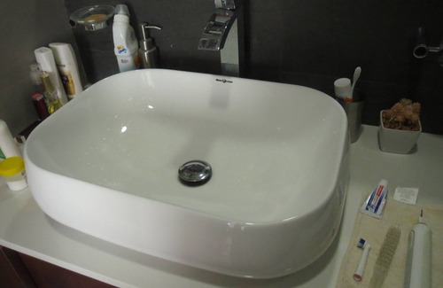 Bambalapitiya Apartamento | Walking distance from cafes, Restuarents, Bank, Hospital
