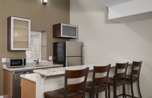 Ellicottville Apartamento | A poca distancia de la ciudad, lugar tranquilo junto al arroyo en The Ellicottville Lofts