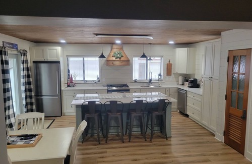 Thompsonville Casa | Walking distance to four-season ski and golf resort Crystal Mountain