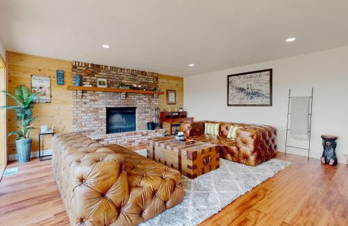 Groveland Casa | Walling Mountain Retreat