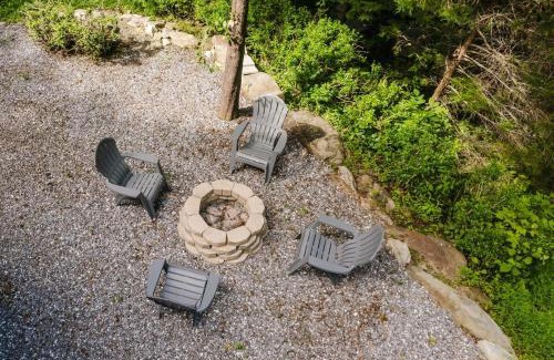 Whittier Casa | Wally`s Kabin