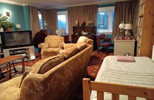 Moffat Hotel | Wansley Manor