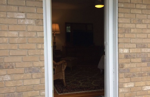 Hapeville Apartamento | SECLUDED / SATIETY FIRST / CVERED PARKING / GARDEN FEEL / EASY ACCESS - AEROPUERTO / MIDTOWN