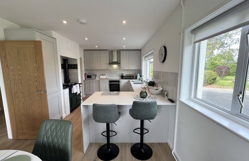 Winkleigh Cabaña | War Horse Valley Orchard View