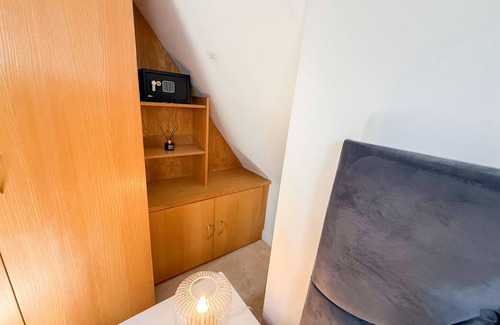 Hoxton Casa | Warm Little Venice 4-bedroom House - free Parking