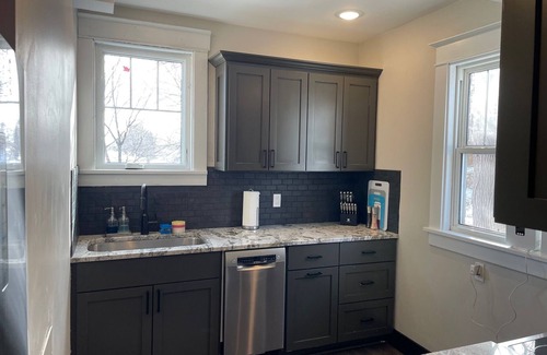 Waseca Casa | Waseca Haven: Your Modern, Renovated Furnished Retreat