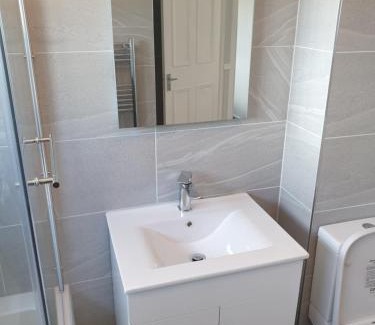 Washington Casa | Washington's Diamond 3 Bedroom House Sleeps 6Guest