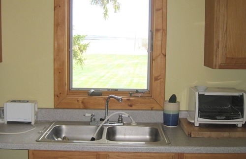 Sault Ste. Marie Cabina | Water Front Year Round Cabin on East Side of Sugar Island