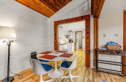 Seabeck Cabaña | Water-view cottage on Hood Canal - wood stove, beach access, kayaks - 1 Dog OK