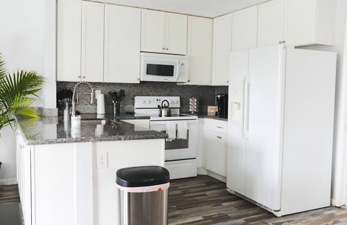 Whisper Walk Casa | Waterfront Boca Raton Home - Pets OK - Heated Pool