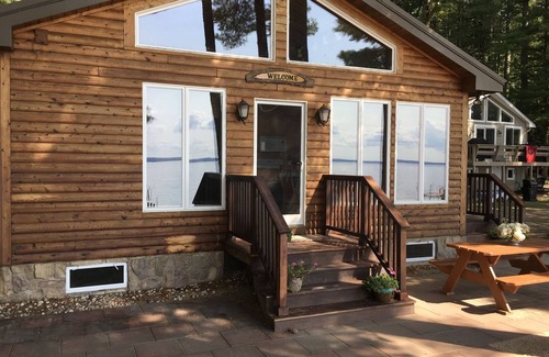 Thompson's Point Cabina | cabina privada frente al mar con Sebago Lake Beach