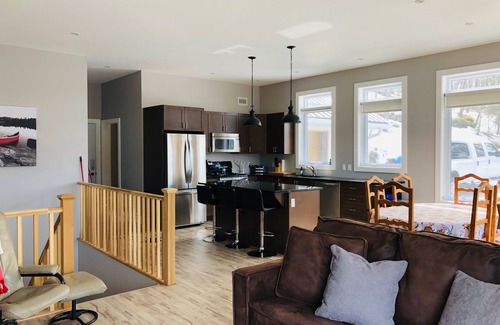 North Frontenac Cabaña | Waterfront Cottage en el bosque / 5bedrooms muelle grande