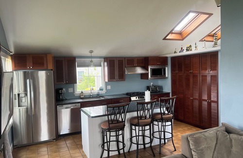 Narragansett Cabaña | Waterfront Cottage en Salt Pond en el corazón de Narragansett