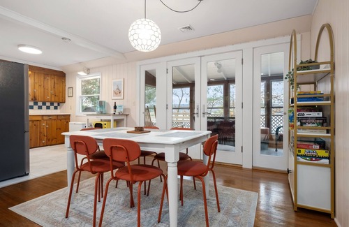 Burdett Casa | Waterfront Cottage with Hot Tub on Seneca Lake FLX Wine Trail