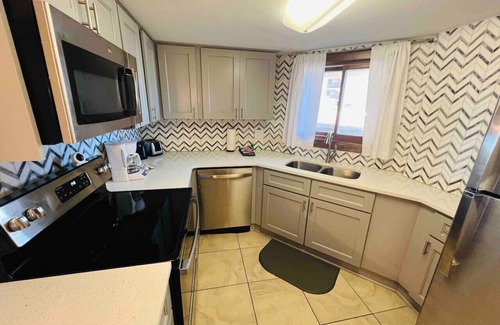 Arcadian Shores Condominio | Waterfront *Extended Stay Discount* Pet Friendly