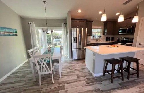 Punta Gorda Casa | Waterfront Gem, kayak, fish, restaurants close by