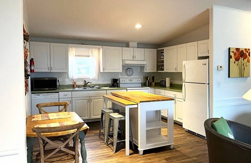 Port Royal Casa | Waterfront Getaway in Port Royal's Historic Old Village