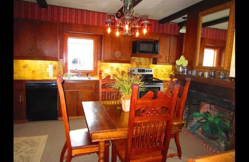 North Kingstown Casa | Waterfront Historic Wickford Village Home!