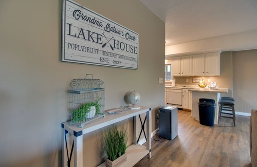 Poplar Bluff Apartamento | Waterfront Home Near Mark Twain National Forest