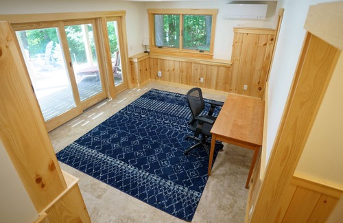 Oxford Casa | Waterfront Home with ample outdoor entertainment space on Thompson Lake