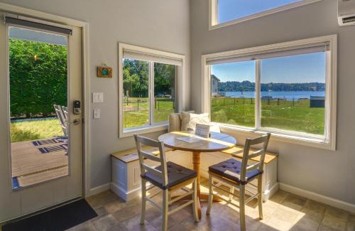 Belfair Casa | Waterfront Hood Canal Cottage Steps to the Beach!