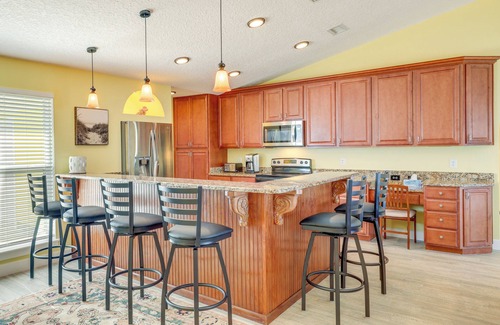 Isle of Palms Casa | Waterfront Jacksonville Retreat w/ Boat Dock!