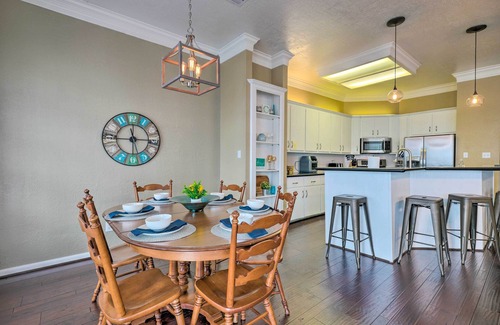 April Sound Casa | Waterfront Lake Conroe Getaway w/ Multiple Decks!