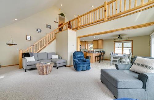 Tawas City Casa | Waterfront Lake Huron Home - Private Beach!