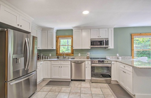 New Durham Casa | Waterfront Lakes Region Home on Private Cove!