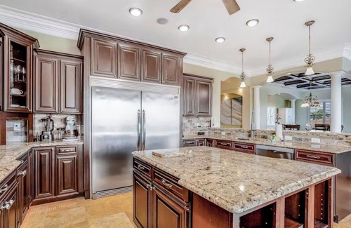 Mariner Casa | Waterfront Mediterranean Mansion