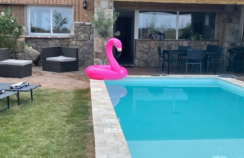 Sari-Solenzara Casa | Waterfront mini-villa with private pool