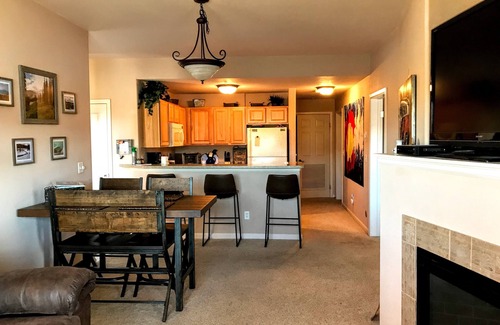 Fraser Condominio | Waterfront Mountain Getaway cerca de Winter Park: Vistas impresionantes y ubicación: