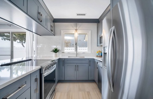 Westbrook Center Casa | Sister Sands, waterfront Boho Beach House on the Long Island Sound-Westbrook,CT