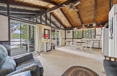 Standish Cabaña | Waterfront on Frye Island with an amazing view of Frye's Leap!