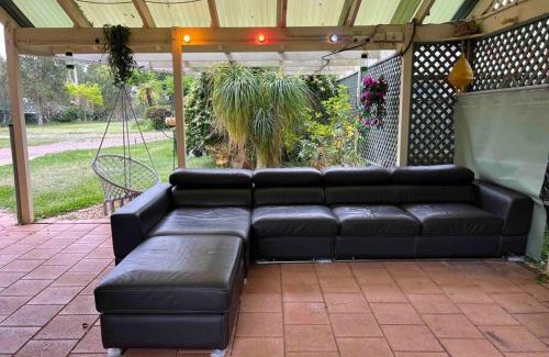 Dora Creek Casa | Waterfront Paradise Summer Hideaway FREE BOAT FIshing Lover