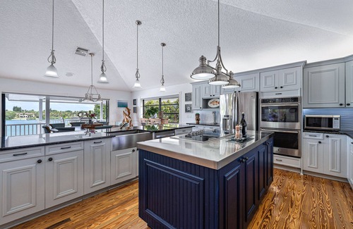 Jupiter Casa | Waterfront & Private Beach