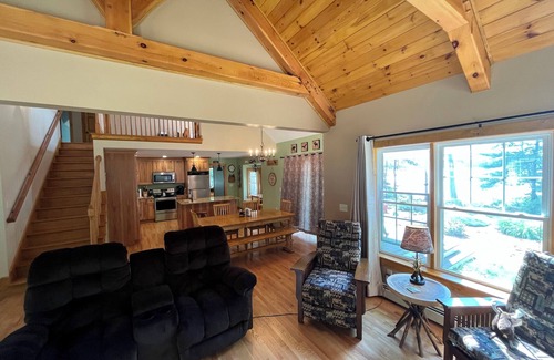 New Durham Casa | Waterfront private quiet family home, 15 min from Lake Winnipesaukee