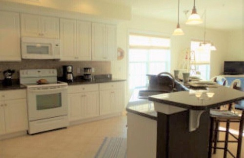 Chincoteague Condominio | ¡RELAJACIÓN FRENTE AL AGUA EN SU FIN!