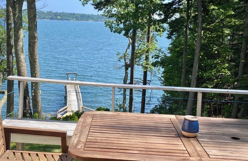 Round Pond Casa | Spacious Waterfront Round Pond Home on Muscongus Bay with Private Dock