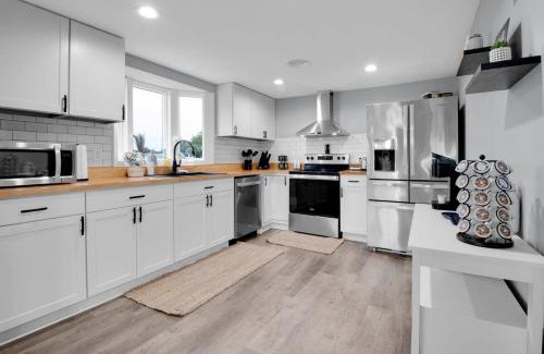 Sneads Ferry Casa | Waterfront Vacation Home near Camp Lejeune