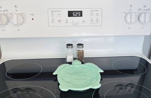 Nokomis Cabaña | Waterfront Venice Nokomis FL Bay view Private Guest suite/house pet friendly