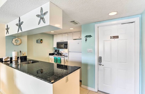 Burnt Store Marina Condominio | ¡NUEVO! Condominio frente al mar en Punta Gorda con piscina y puerto deportivo
